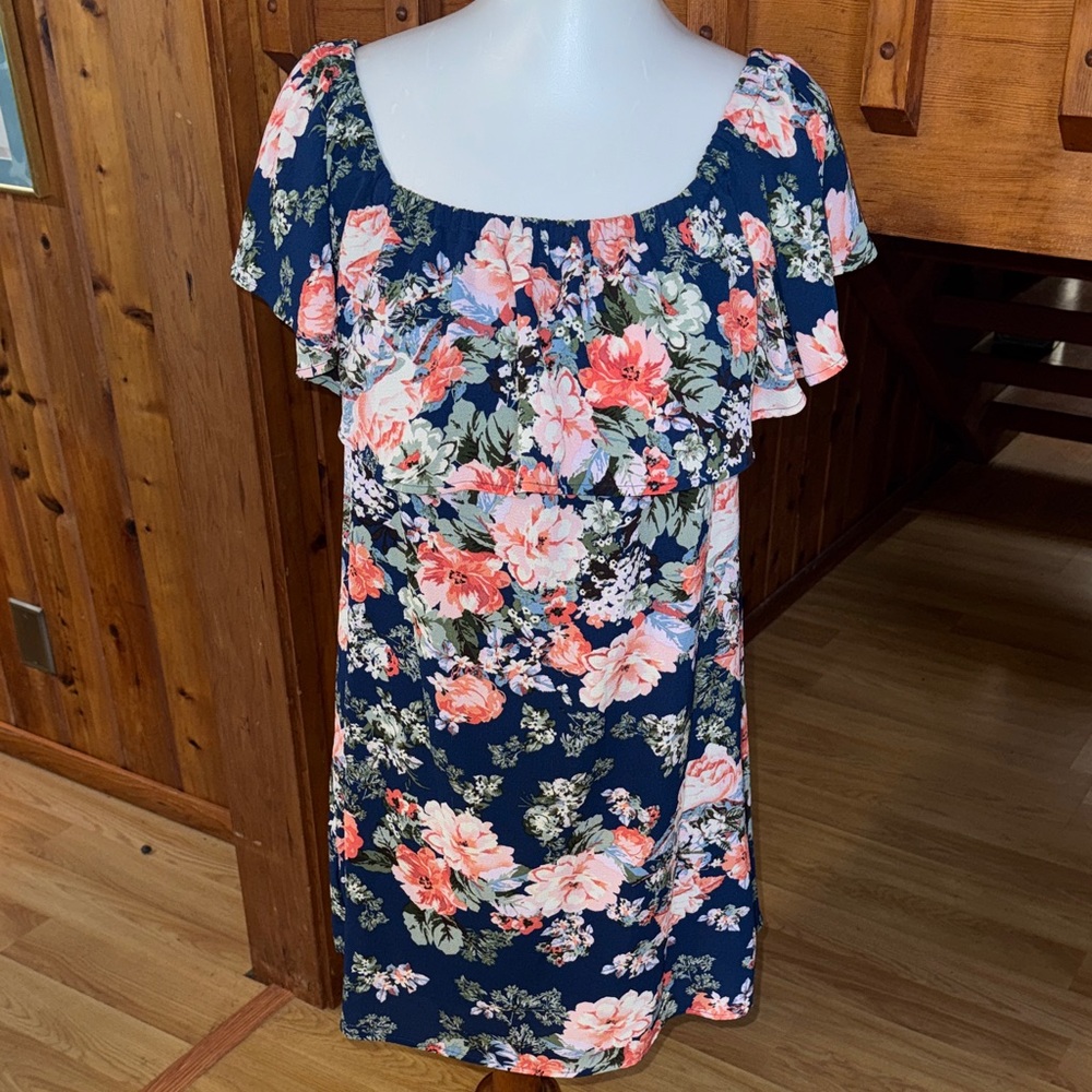 Love Tree Size Large L Navy Floral Mini Dress